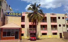 Hotel Ganesh Lodge